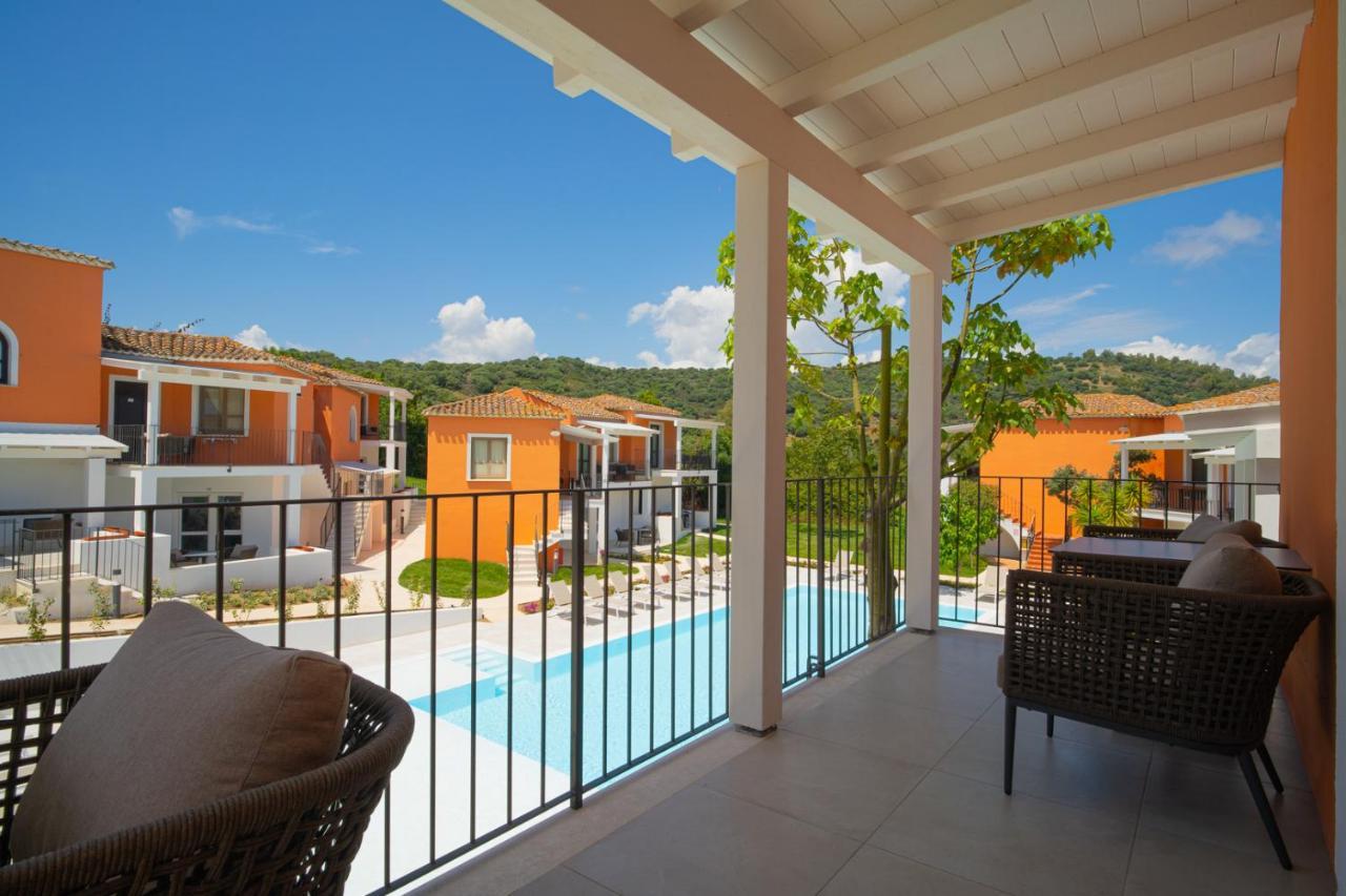 Felix Hotels - Galanias Hotel & Retreat 바리사르도 외부 사진