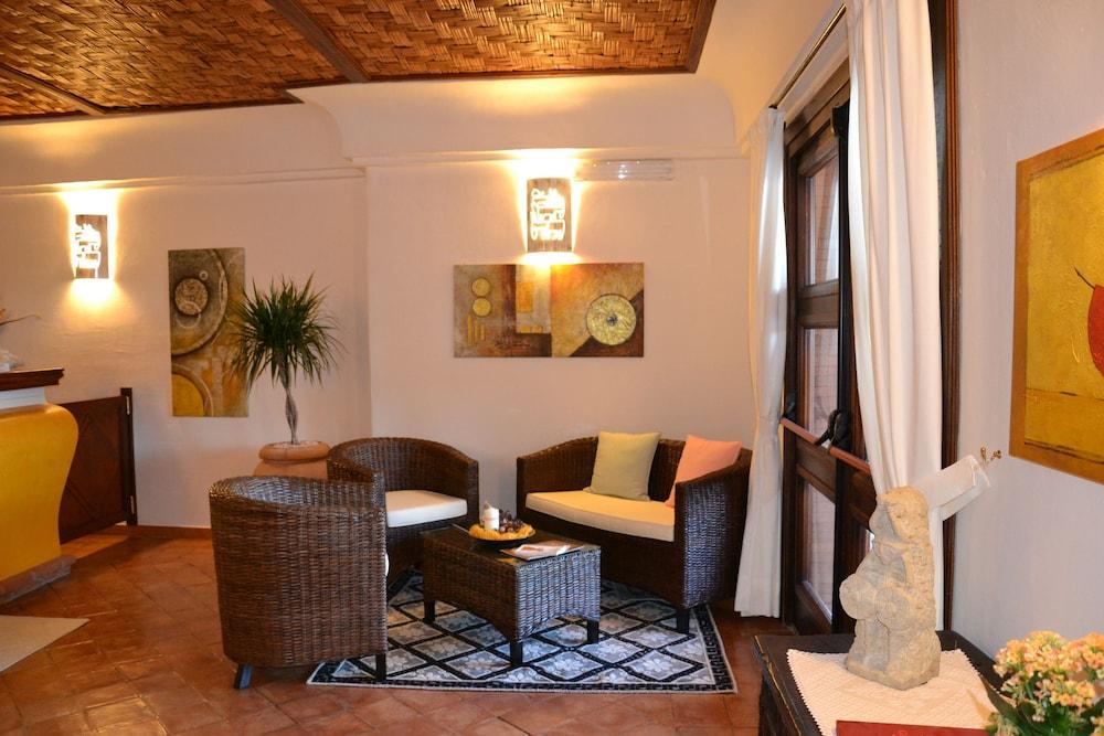 Felix Hotels - Galanias Hotel & Retreat 바리사르도 외부 사진