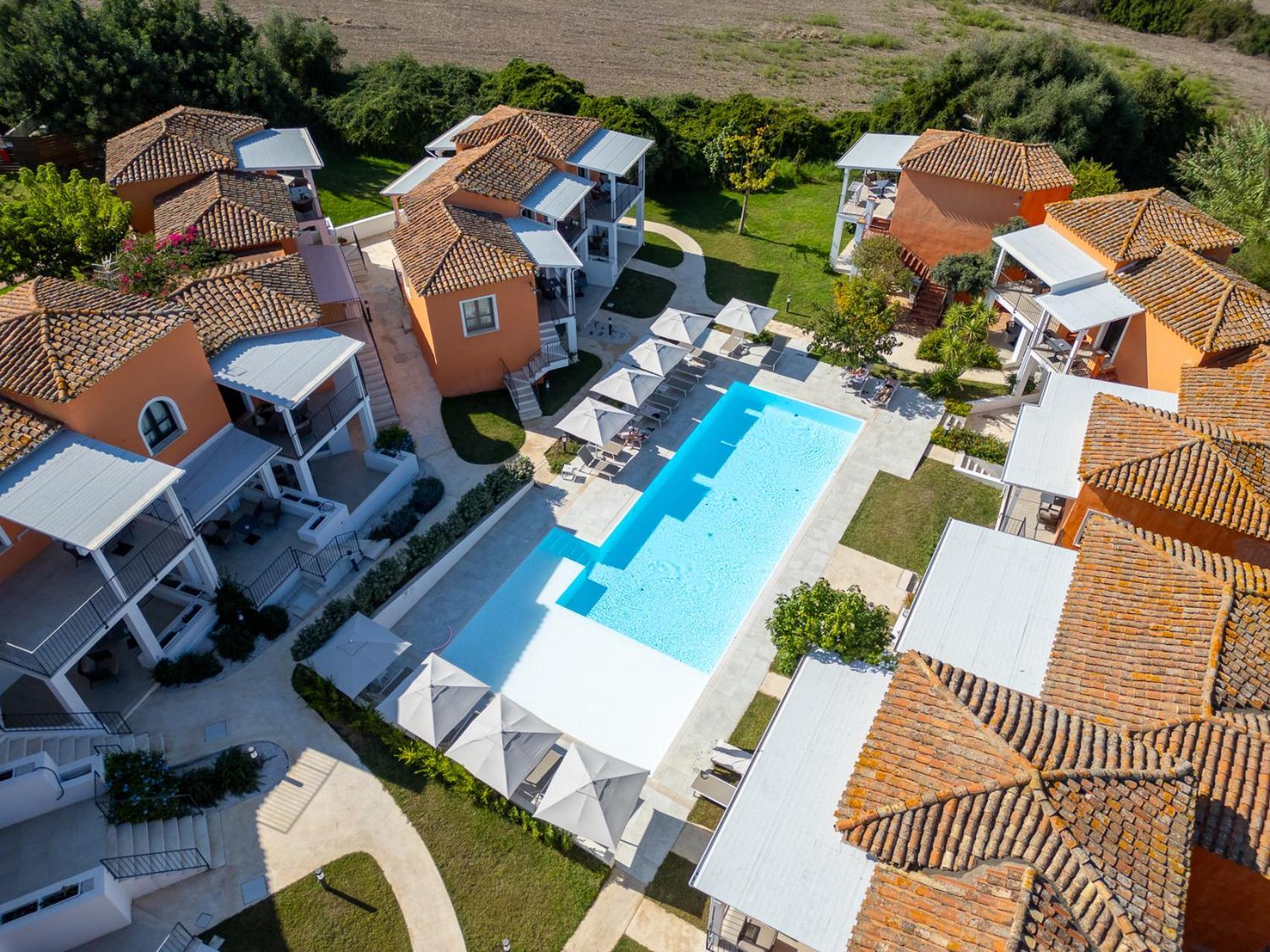 Felix Hotels - Galanias Hotel & Retreat 바리사르도 외부 사진
