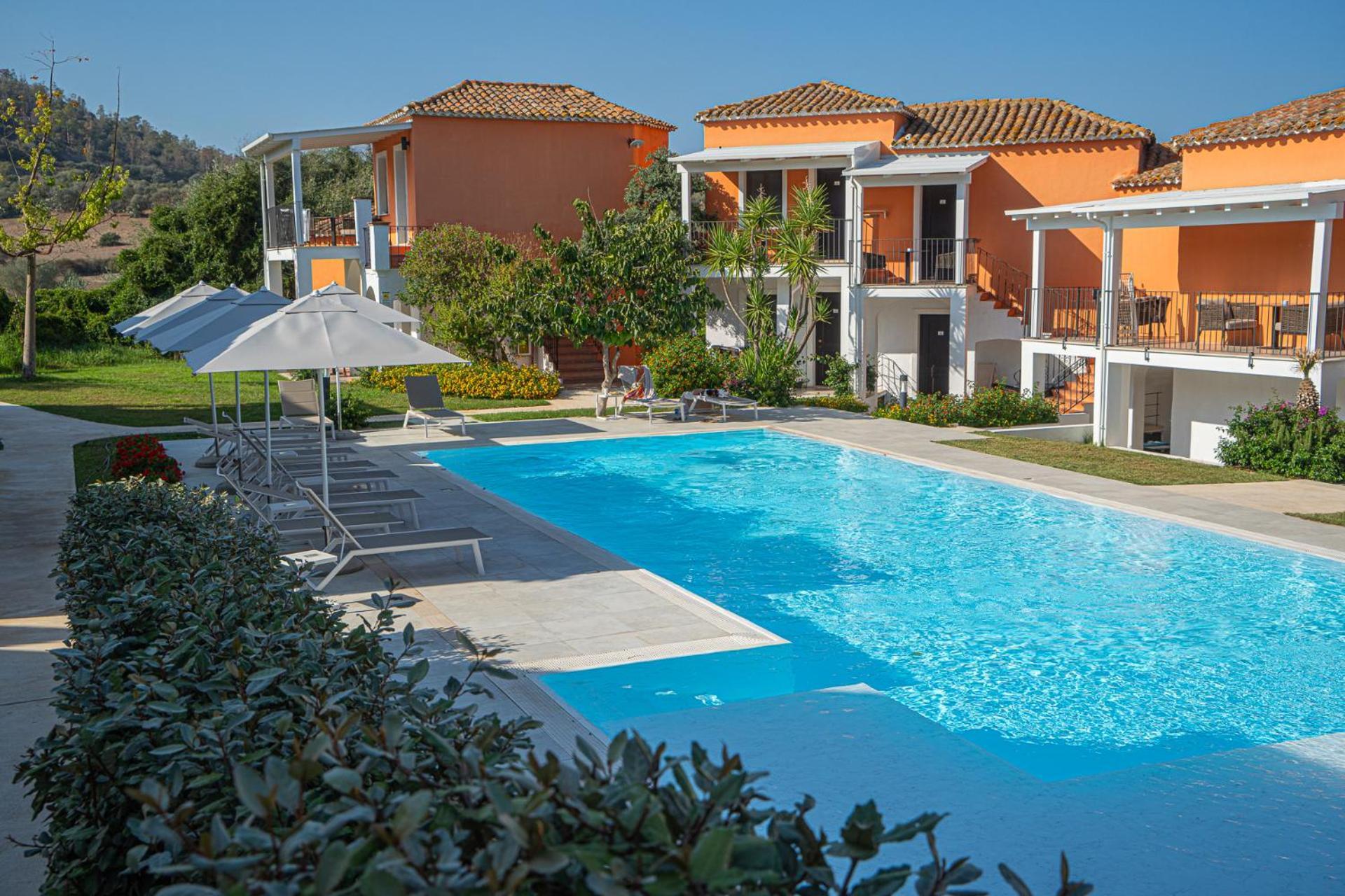 Felix Hotels - Galanias Hotel & Retreat 바리사르도 외부 사진