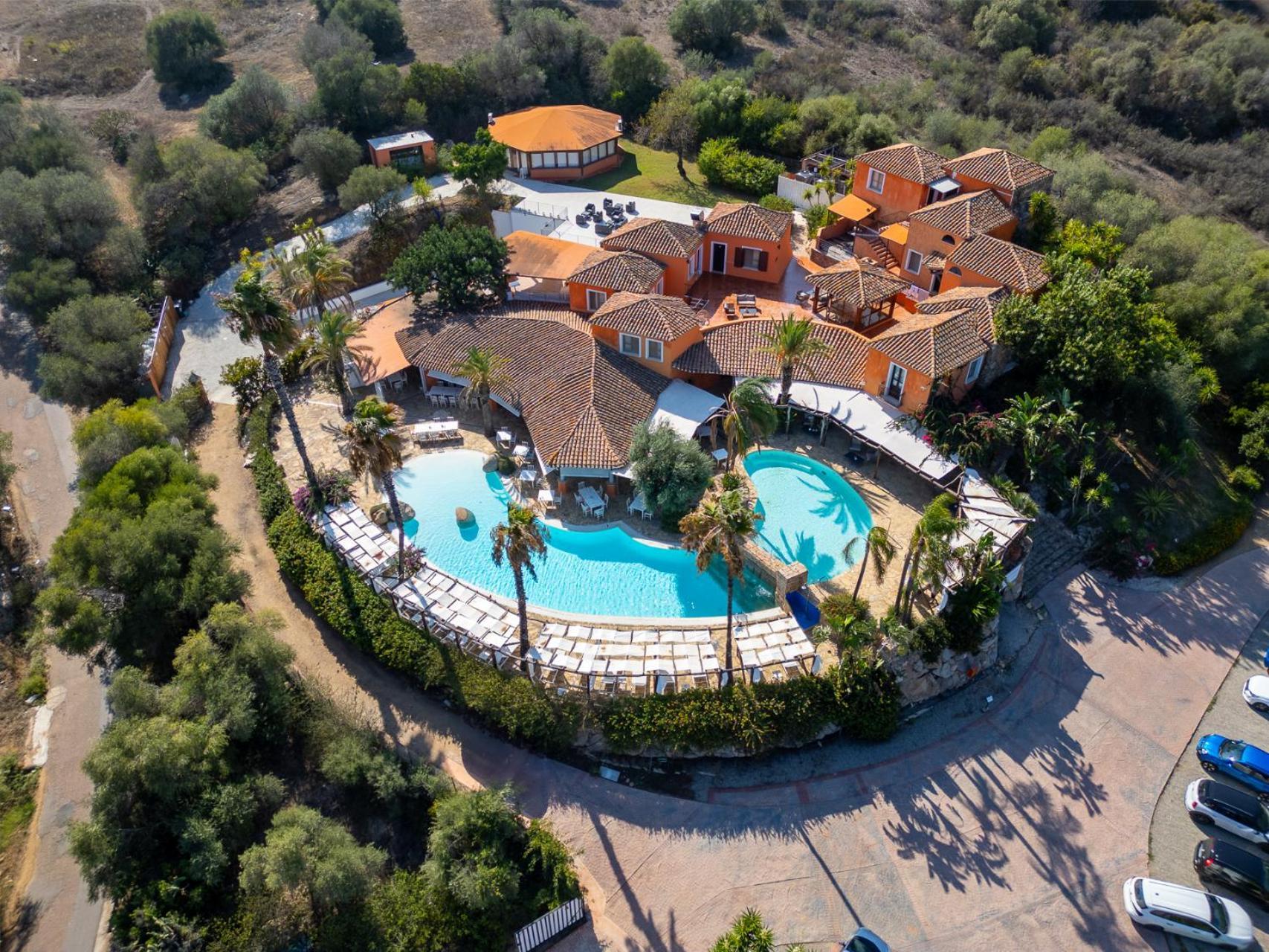 Felix Hotels - Galanias Hotel & Retreat 바리사르도 외부 사진