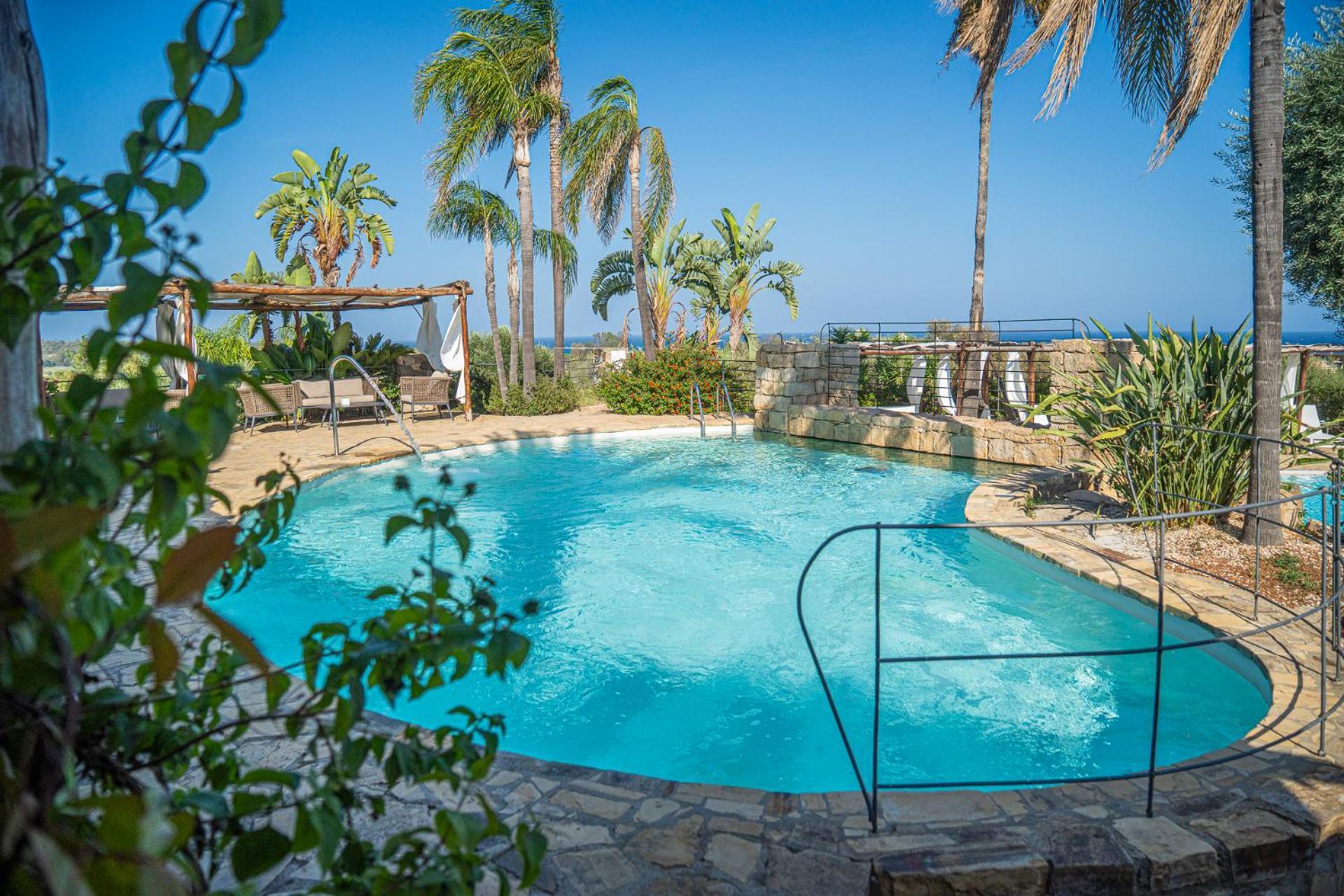 Felix Hotels - Galanias Hotel & Retreat 바리사르도 외부 사진